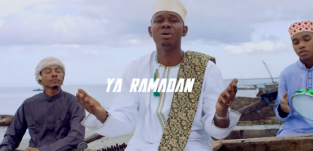  Lava Lava ft Ricardo Momo – Yaa Ramadan