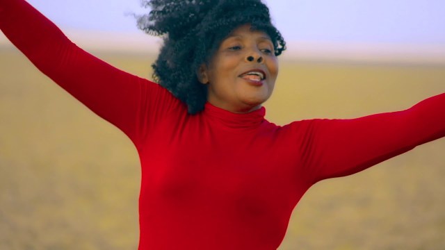 Download Video | Rose Muhando – Miamba Imepasuka